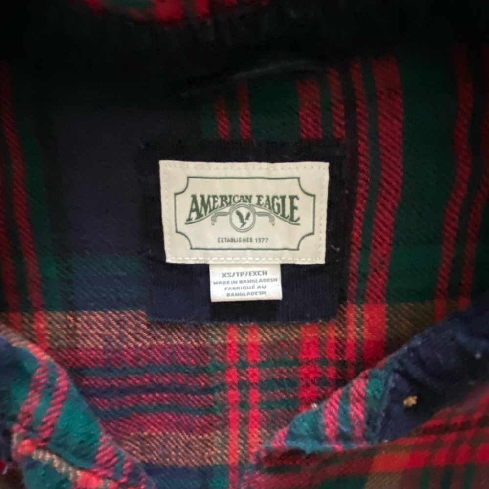 AEO Top - Picture 3 of 7